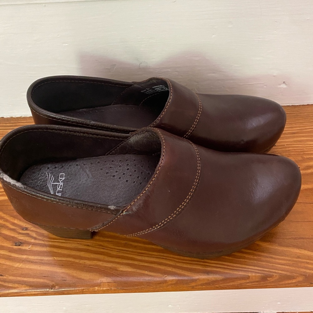 Women’s Dansko Clogs